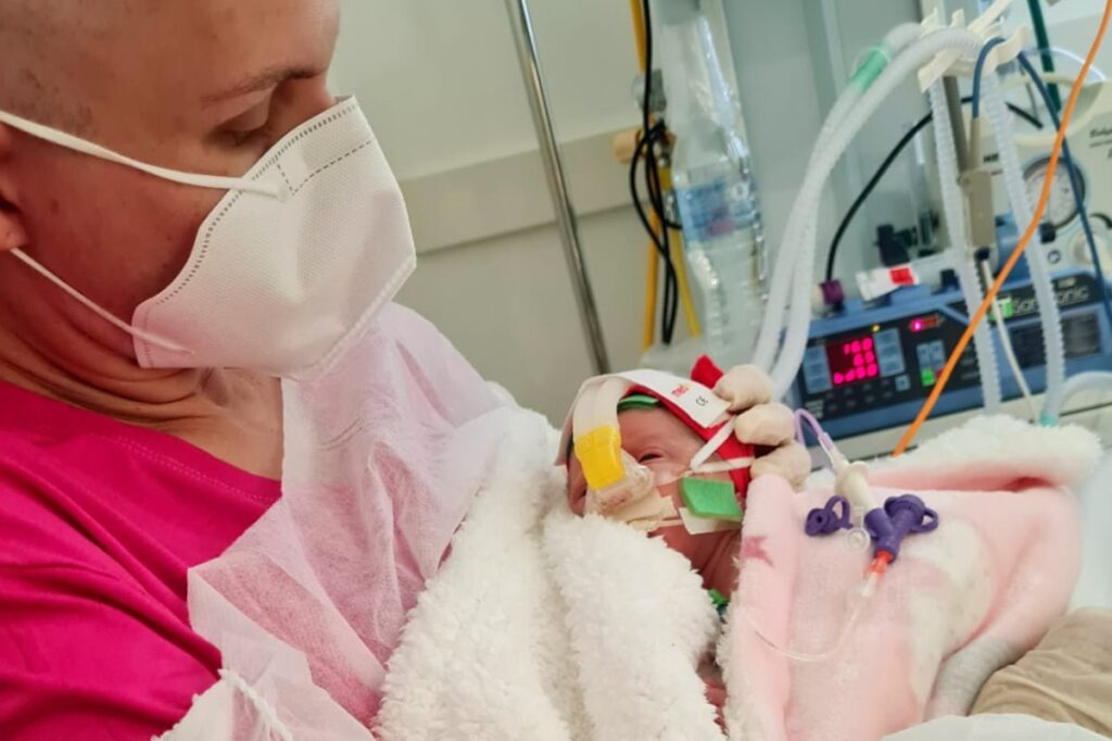 mulher-descobre-cancer-durante-gravidez:-“comemoracao-virou-pesadelo”