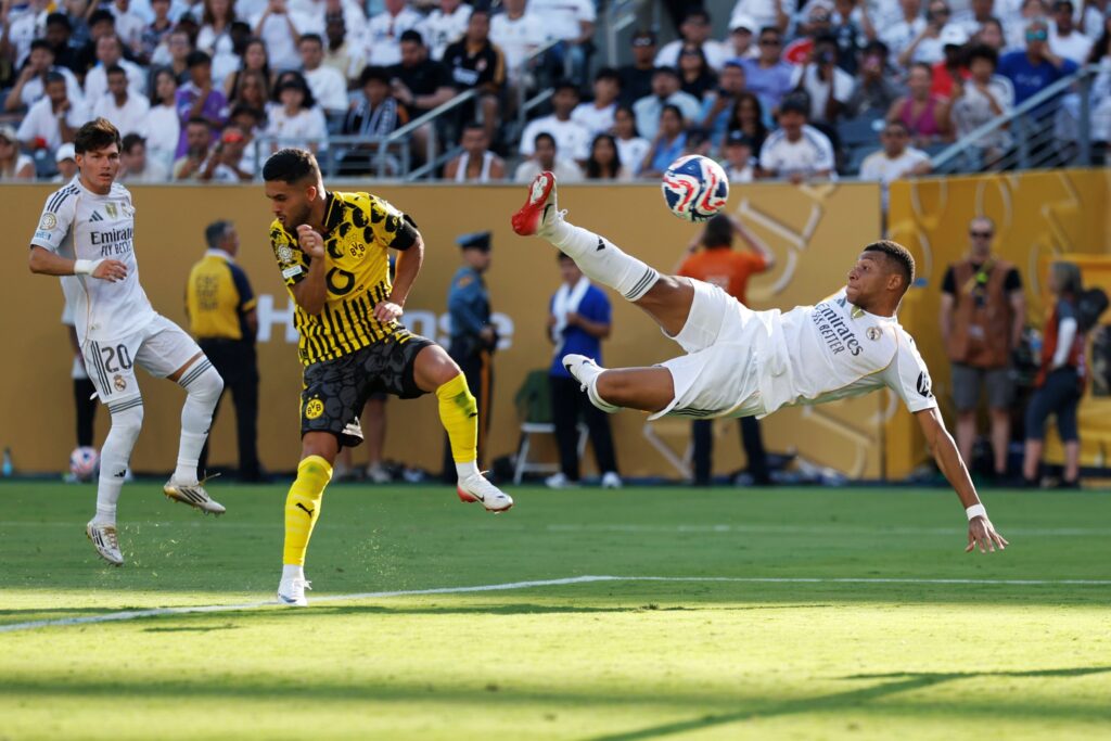 real-madrid-vence-borussia-e-enfrenta-psg-na-semifinal-do-mundial