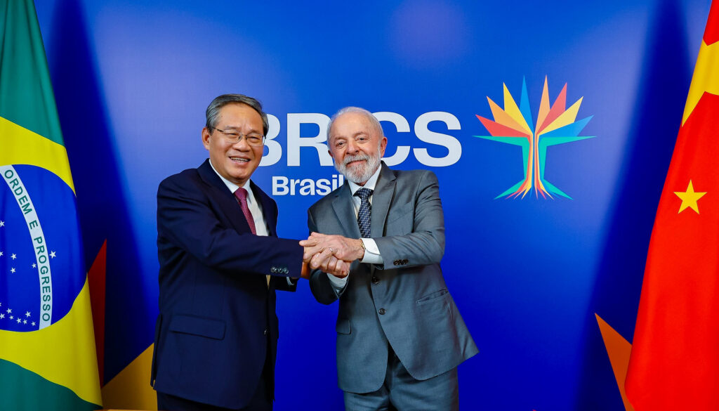 brics:-lula-discute-meio-ambiente-e-comercio-em-encontros-bilaterais