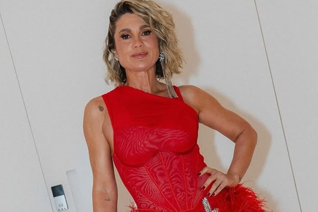 flavia-alessandra-revela-agressao-na-rua-por-causa-de-personagem-vila