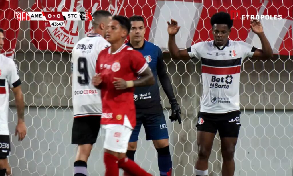 serie-d:-felipe-alves-segura-empate-entre-santa-cruz-e-america-rn