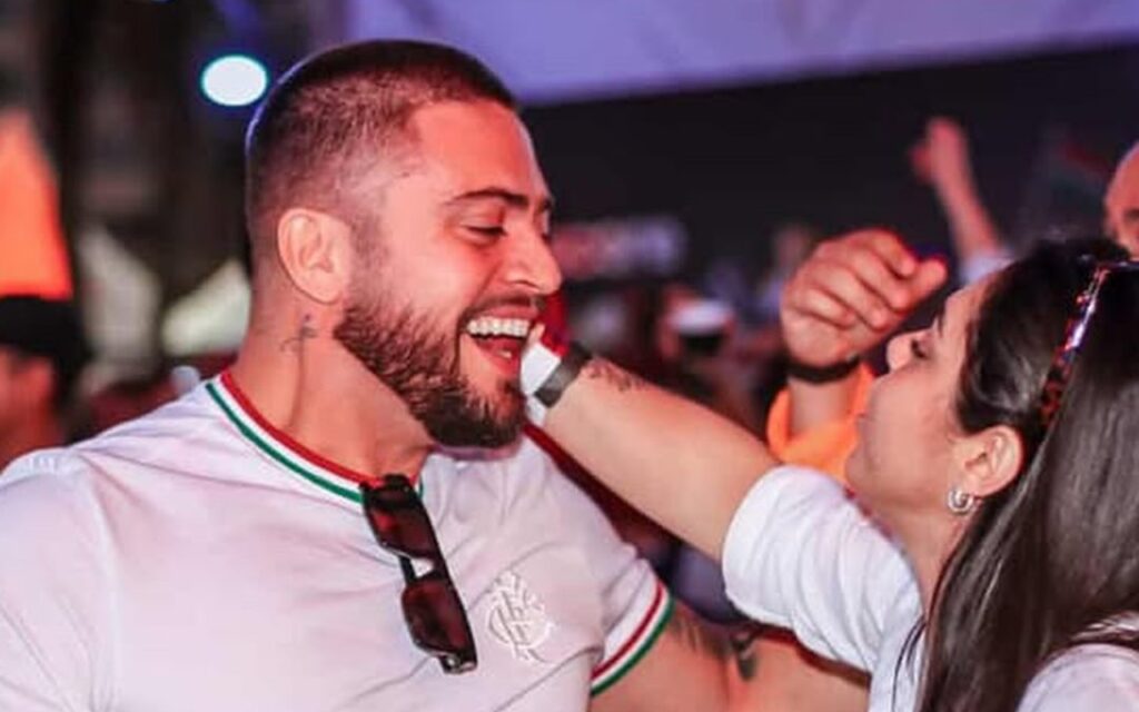 ex-de-preta-gil,-rodrigo-godoy-e-flagrado-aos-beijos;-saiba-quem-e