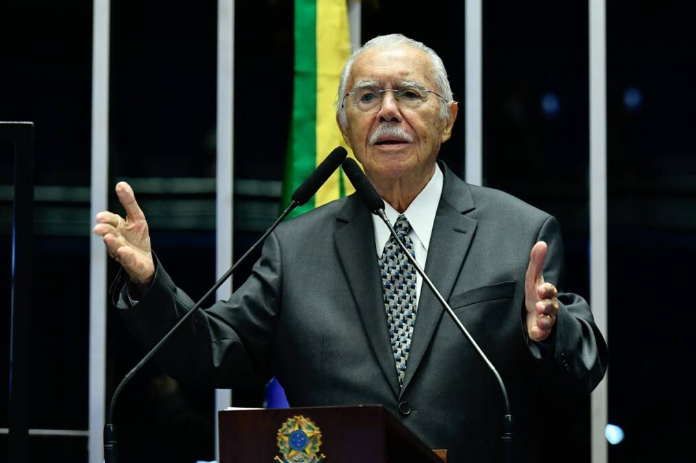 HÁ VINTE ANOS – Nem os aliados de Lula escapam de suas críticas