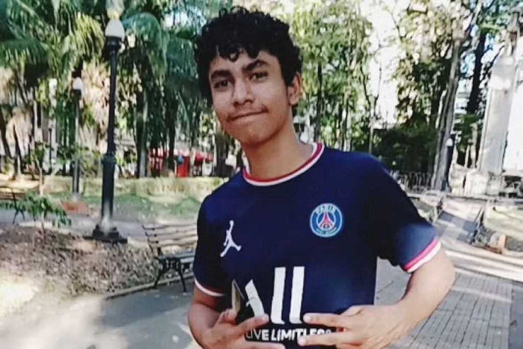 brasa,-chicote-e-rio:-justica-torna-5-reus-por-morte-de-adolescente