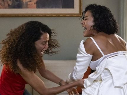 opiniao:-tais-araujo-entrega-tudo-como-raquel-em-cena-antologica-de-“vale-tudo”