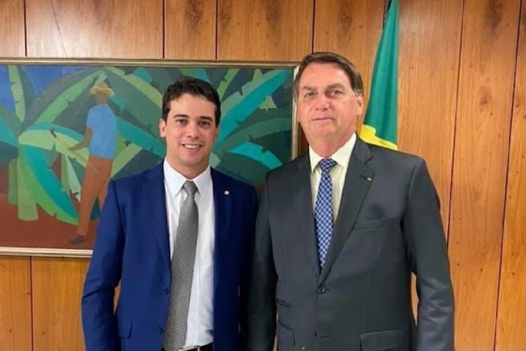 alvo-da-pf,-deputado-junior-mano-foi-expulso-do-pl-por-bolsonaro