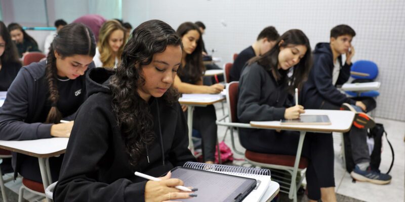 comecam-nesta-segunda-feira-as-inscricoes-do-fies-para-o-2o-semestre