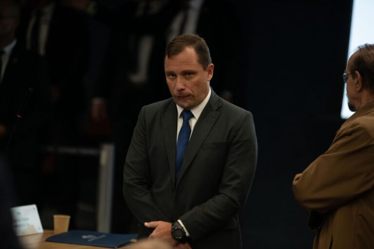 gonet:-mauro-cid-demonstrou-“resistencia”-ao-cumprir-delacao-premiada