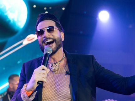 latino-grava-projeto-audiovisual-com-ia-e-participacoes-especiais