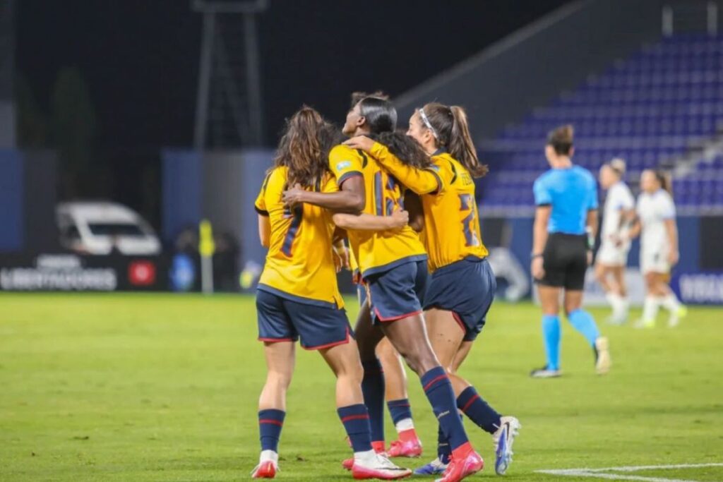 equador-vence-o-peru-e-vira-lider-do-grupo-na-copa-america-feminina