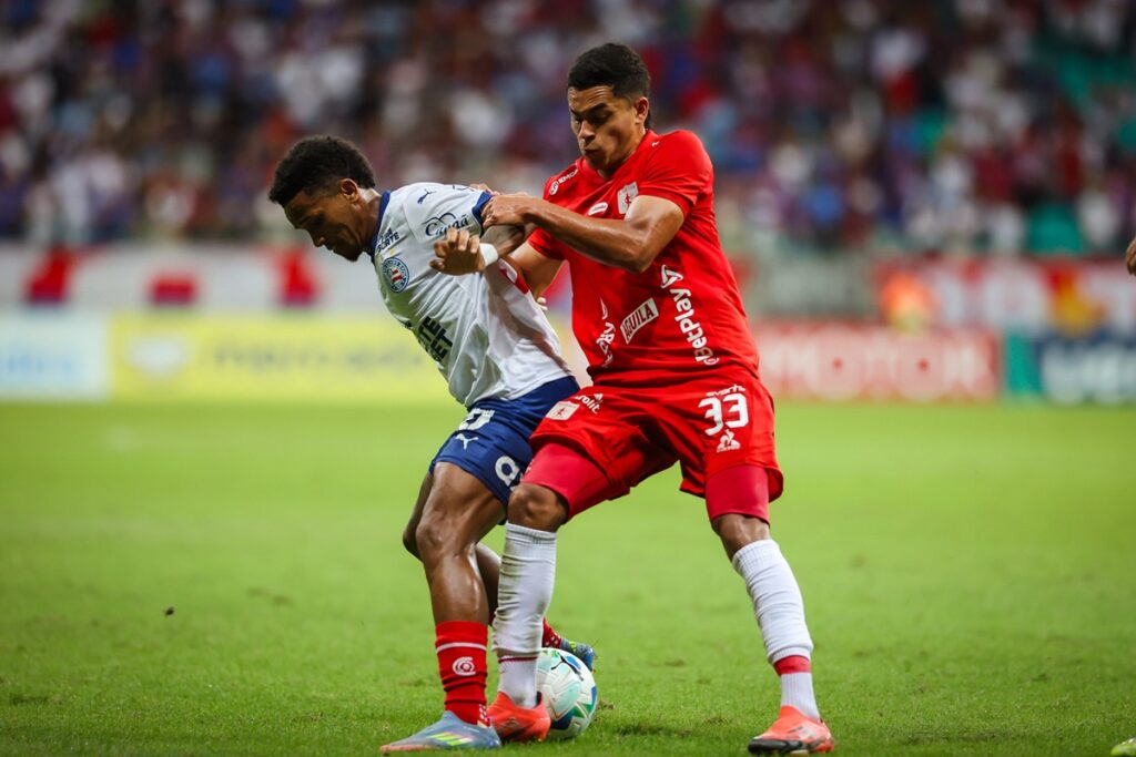 sul-americana:-bahia-domina,-mas-nao-sai-do-0-contra-o-america-de-cali