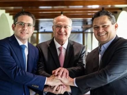 taxacao-de-trump:-alckmin-recebe-apoio-de-motta-e-alcolumbre-apos-reuniao