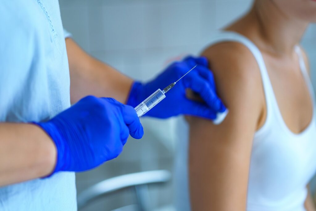 vacina-de-tetano,-esquecida-por-muitos,-exige-reforco-a-cada-10-anos