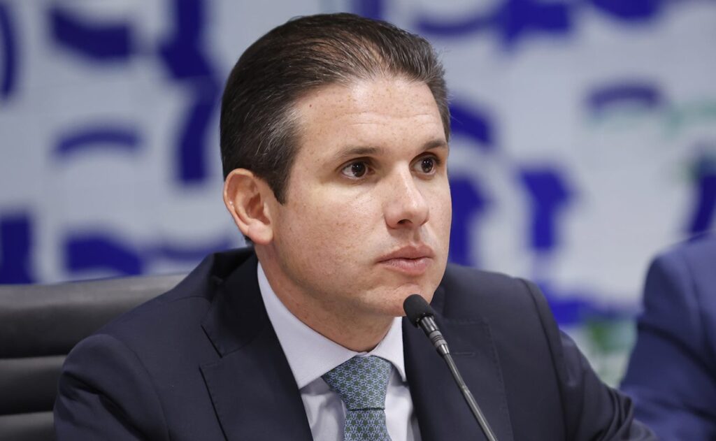 motta-segue-alcolumbre-e-reforca-manutencao-do-recesso-parlamentar