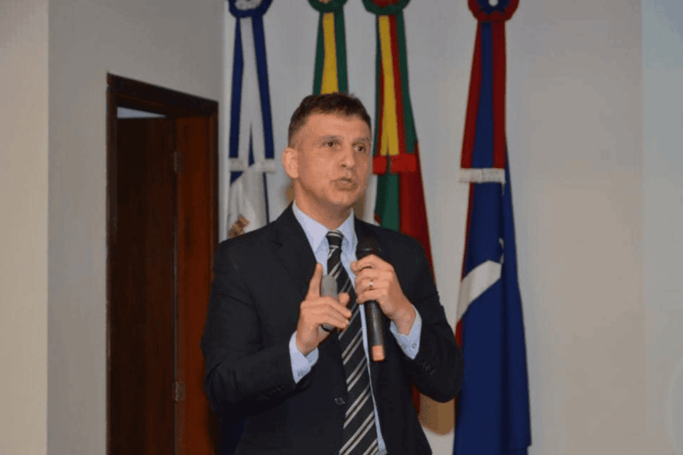 radicalizacao-de-jovens-e-sintoma,-nao-causa,-diz-procurador-do-mprs