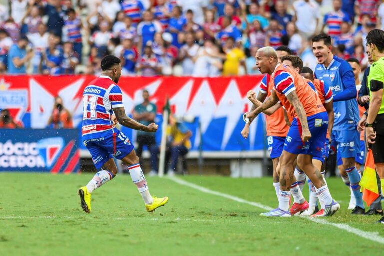 mini-missil-aleatorio:-veja-golaco-de-marinho-contra-o-bahia