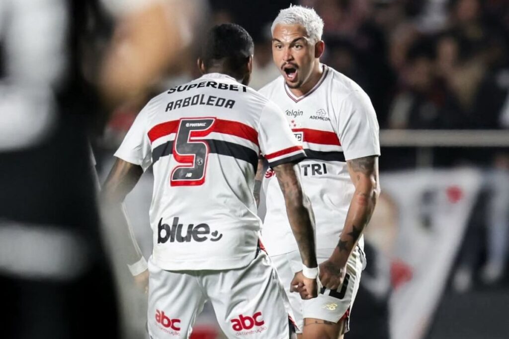 luciano-e-decisivo-e-sao-paulo-vence-classico-contra-o-corinthians