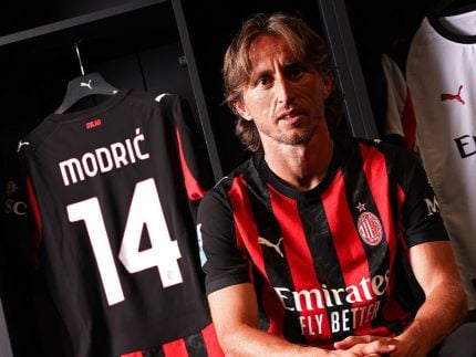 confira-as-principais-contratacoes-do-futebol-europeu-para-a-temporada-2025/26