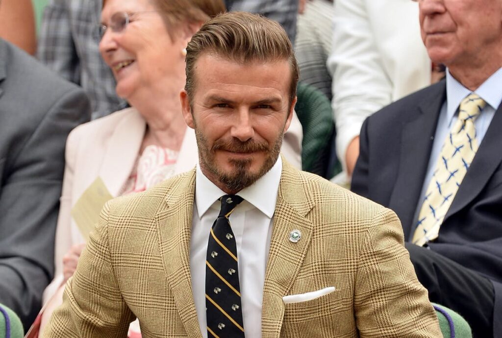 david-beckham-erra-corte-de-cabelo-e-fica-com-“buraco”-na-cabeca.-veja