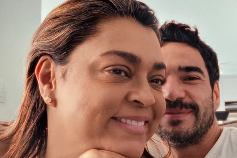 ex-de-preta-gil,-caio-blat-emociona-ao-se-despedir-da-cantora