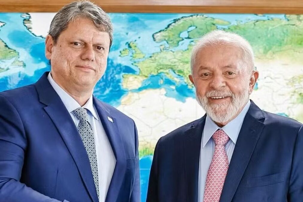 Lula é orientado a “poupar” Tarcísio por um motivo; saiba qual