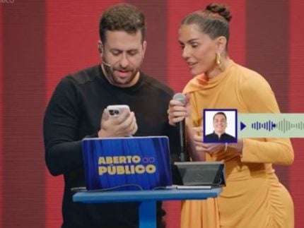 deborah-secco-entra-na-brincadeira-e-aplica-trote-em-leo-dias-durante-stand-up