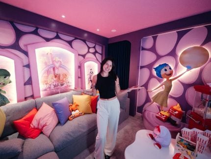 ana-castela-inaugura-mansao-tematica-em-orlando.-veja-fotos!