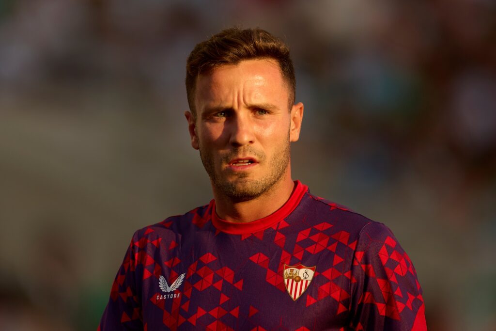 saul-desembarca-no-rio-para-assinar-com-o-flamengo-nesta-terca