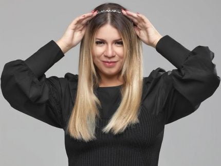 mesmo-apos-sua-morte,-marilia-mendonca-segue-como-a-numero-1-do-brasil