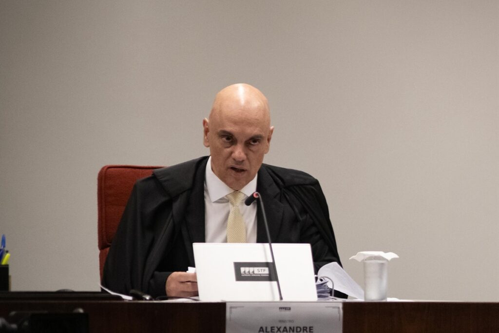 trama-golpista:-moraes-marca-interrogatorios-dos-kids-pretos