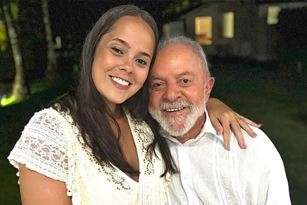 neta-de-lula-comete-gafe-ao-fazer-video-contra-trump-e-bolsonaro