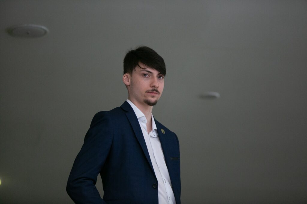 agente-diz-que-gabinete-de-ramagem-ordenou-monitorar-personal-de-jair-renan