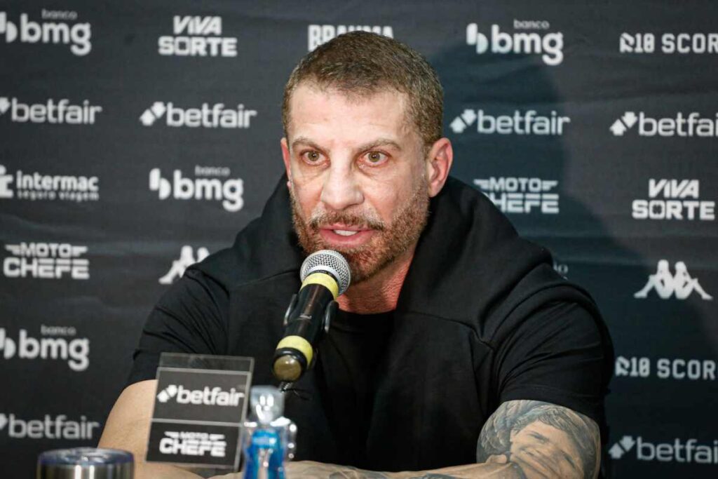 torcedores-do-vasco-detonam-pedrinho-apos-coletiva:-“uma-tristeza-so”