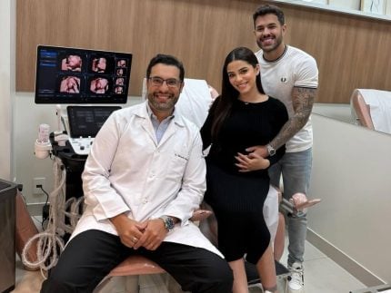 key-alves-emociona-fas-ao-mostrar-ultrassom-3d-do-bebe