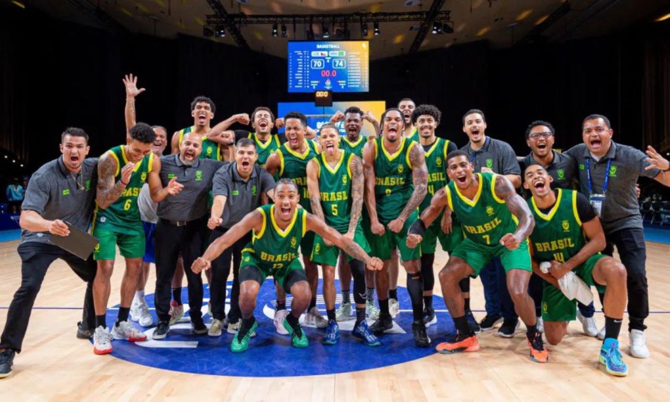 Jogos Universitários: Brasil vence Alemanha e é finalista no basquete