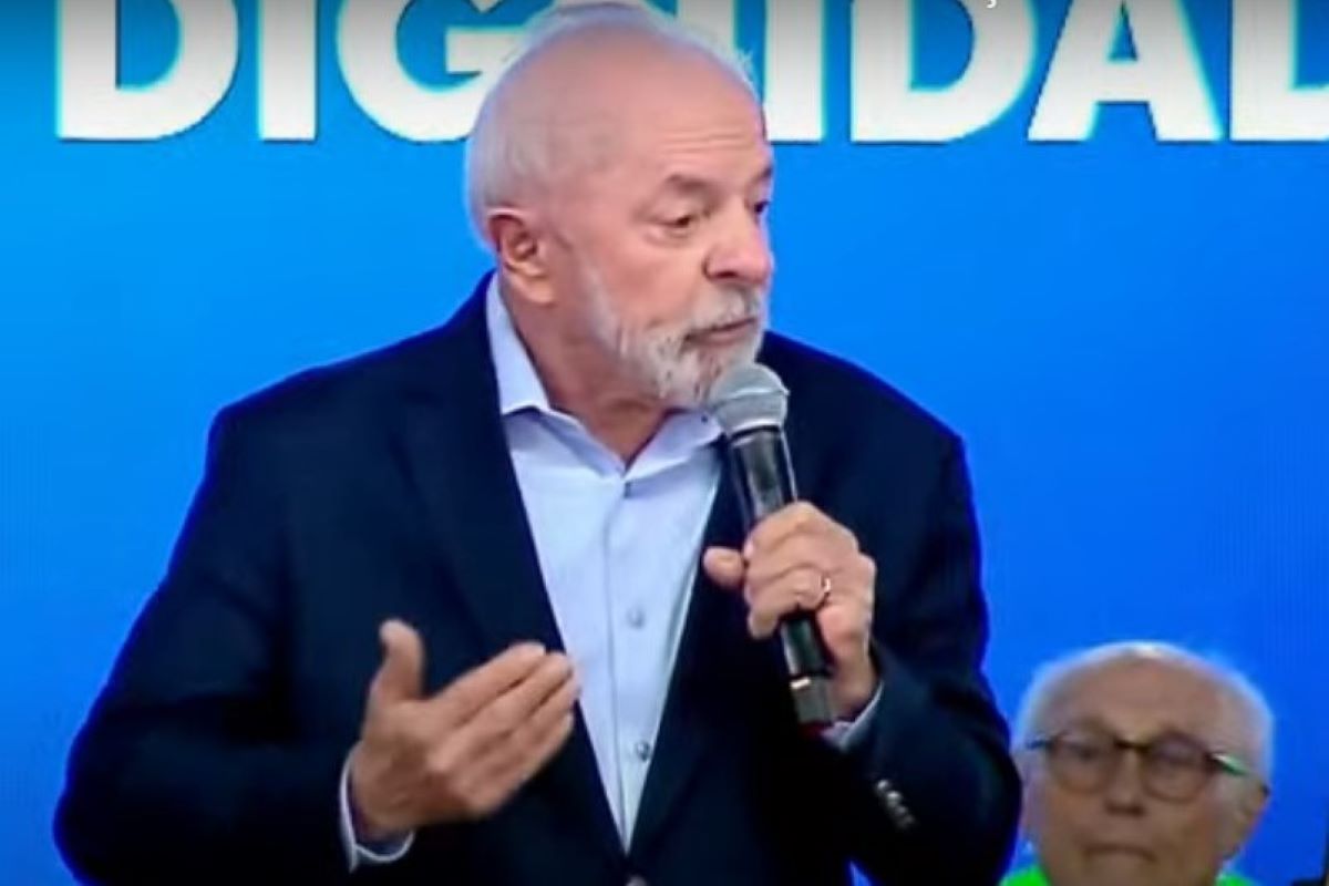 Lula cobra punição a Eduardo Bolsonaro: “Câmara tem que tomar atitude”