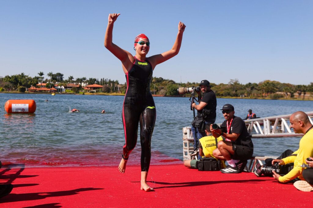 metropoles-endurance:-veja-os-vencedores-da-natacao-em-aguas-abertas