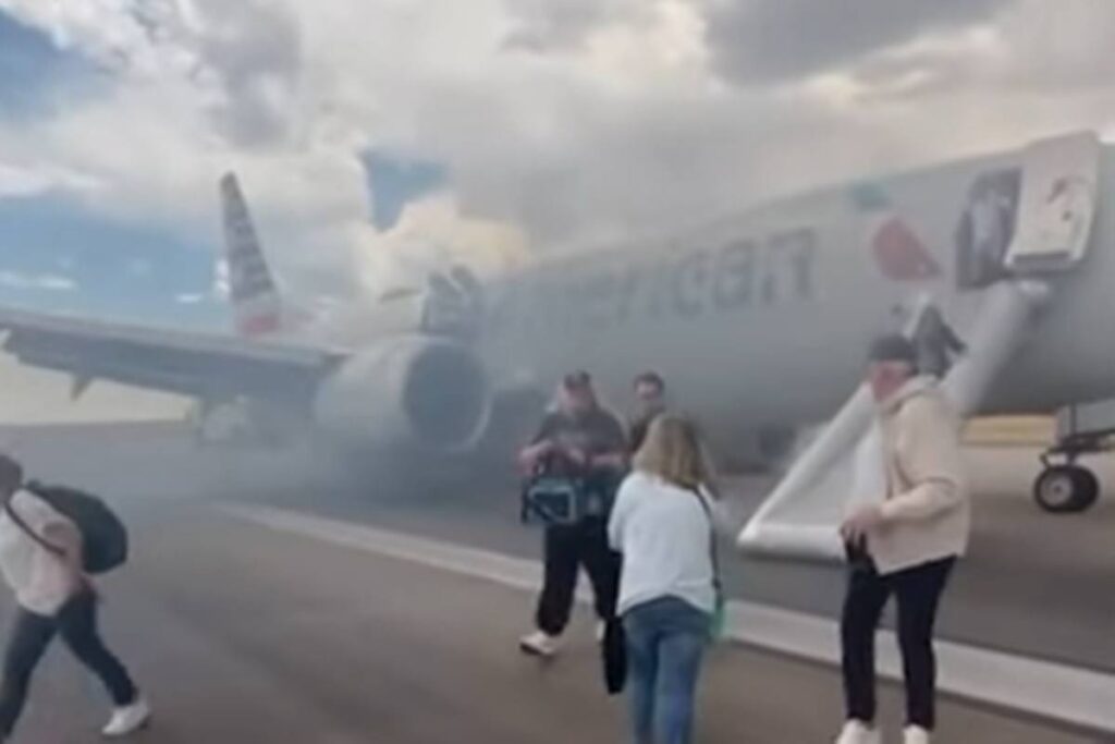 video:-aviao-e-evacuado-depois-de-problema-no-trem-de-pouso-nos-eua