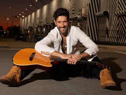 por-onde-anda-daniel-del-sarto?-ex-gala-vive-fase-criativa-fora-das-novelas