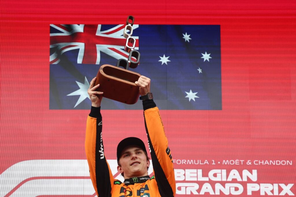 oscar-piastri-vence-gp-da-belgica;-gabriel-bortoleto-termina-em-9o