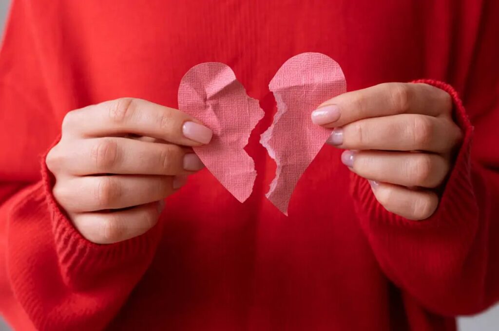 don-juan-seduz-viuva,-leva-todo-dinheiro-e-vende-casa-milionaria-no-df