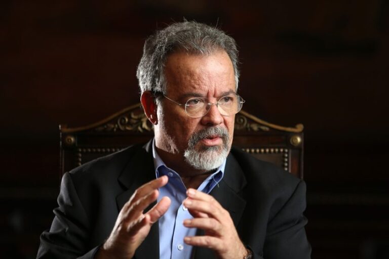 embaixada-dos-eua-sinalizou-em-abril-interesse-em-minerais-brasileiros