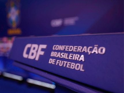 cbf-avisa-clubes-da-chegada-do-impedimento-semiautomatico-no-brasileirao-2026