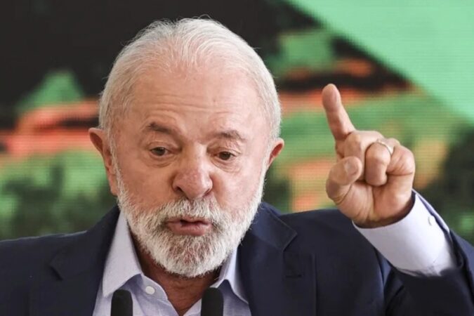 lula-reunira-governadores-para-discutir-tarifaco,-diz-carlos-brandao