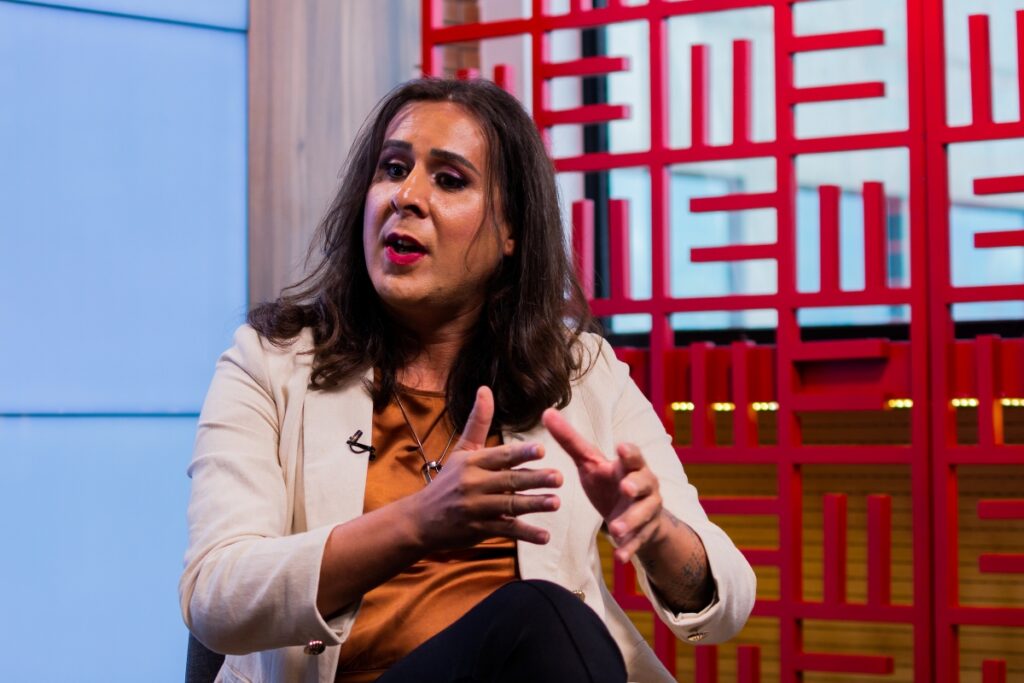 duda-salabert-propoe-mocao-de-aplauso-para-deputado-que-entregou-zambelli