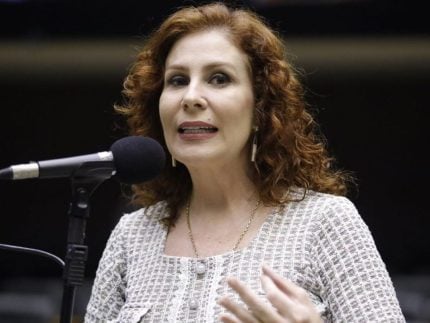 de-acusada-a-presa-pela-interpol:-entenda-a-linha-do-tempo-da-queda-de-carla-zambelli