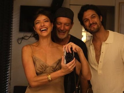 agatha-moreira-visita-antonio-banderas-em-malaga-com-outros-atores-brasileiros