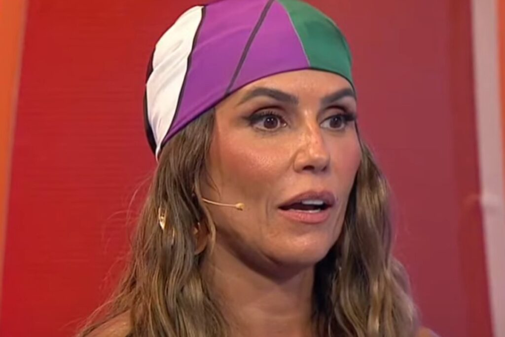 deborah-secco-revela-cache-em-ensaio-nua-e-diz-o-que-fez-com-valor