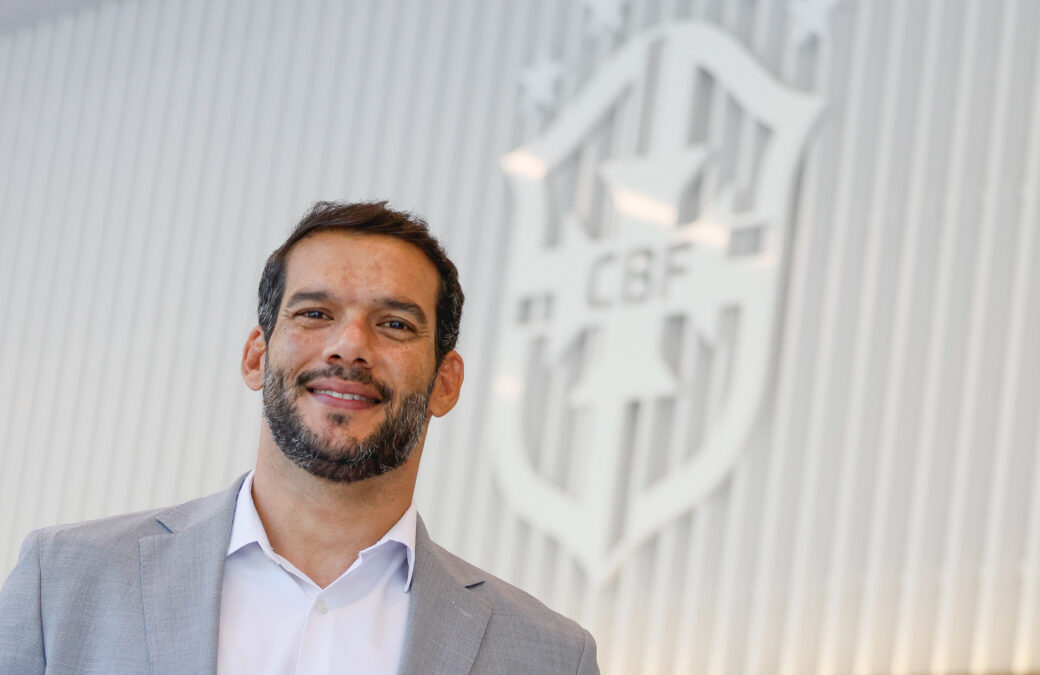 Presidente da CBF encontrou diretor da PF dois dias antes de operação
