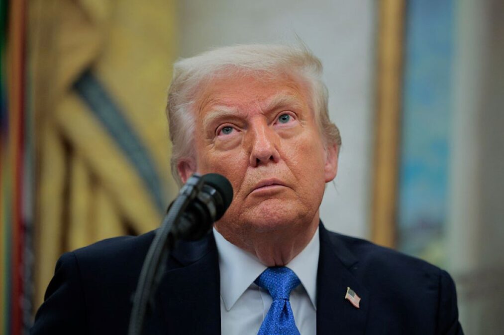 Trump faz barulho com Lei Magnitsky para ofuscar tarifaço desidratado